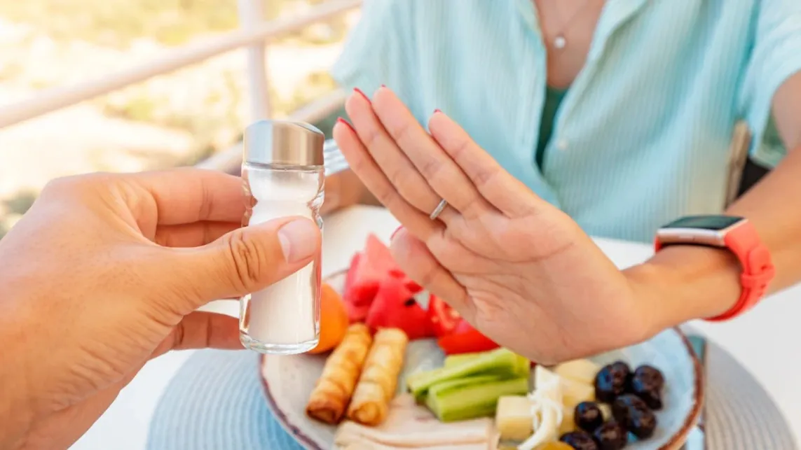 Отказываясь от соли, вы бережете свое здоровье. Фото: frantic00/Shutterstock/Fotodom