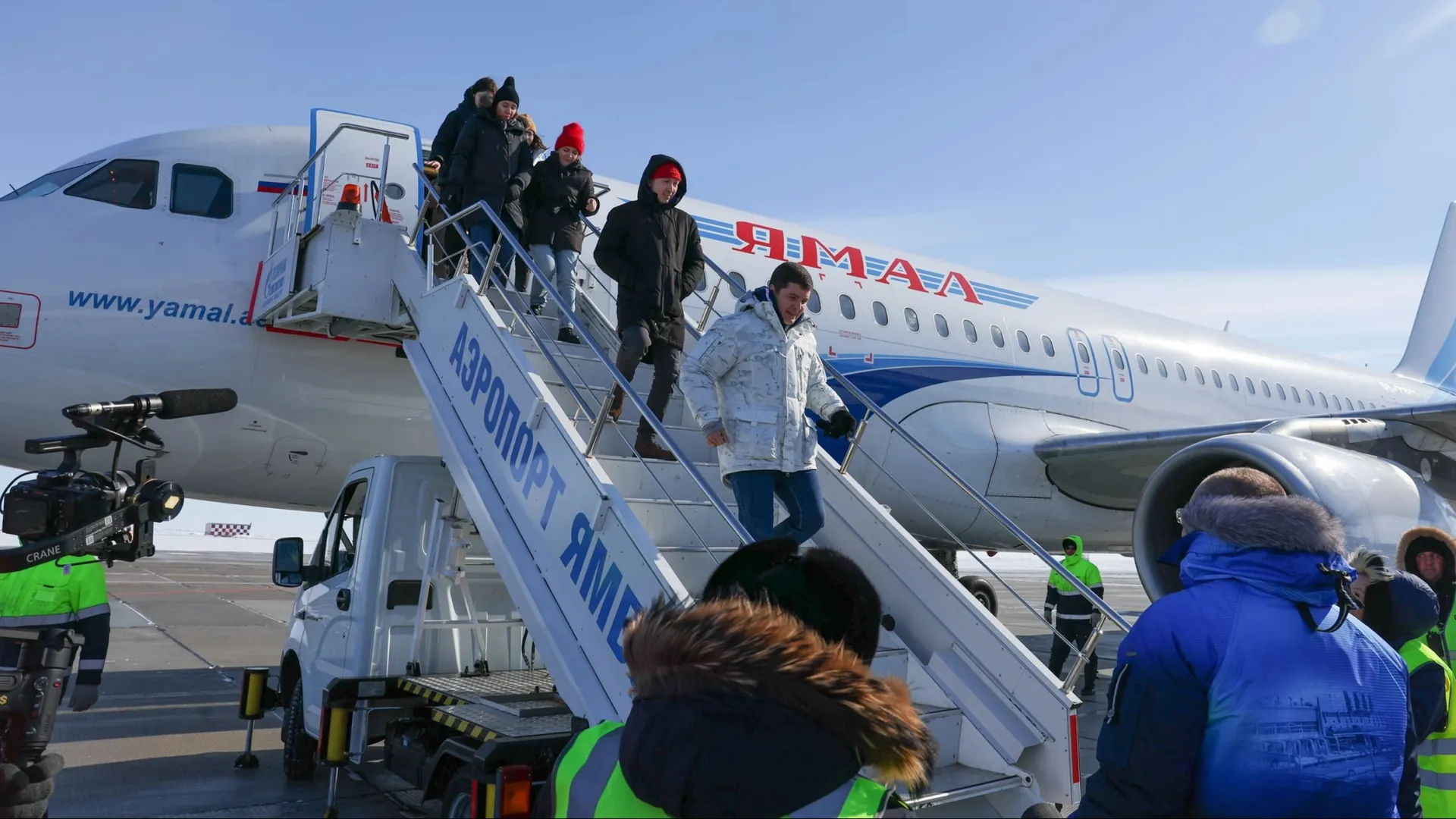 Многодетные семьи ЯНАО активно покупают авиабилеты по льготной программе. Фото: Андрей Ткачев / «Ямал-Медиа»