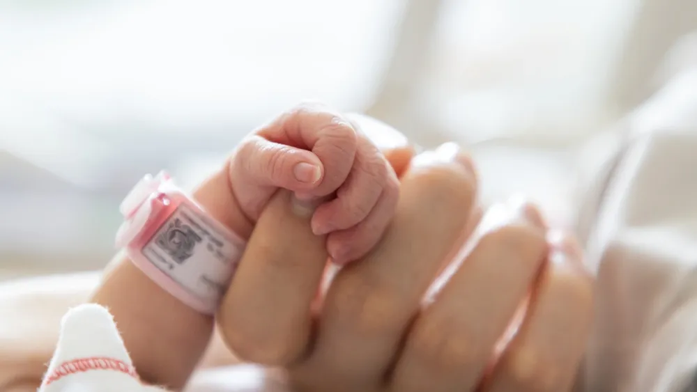 Некоторые ученые считают, что вероятность рождения мальчика или девочки не всегда определяется случайностью. Фото: Ratchat/Shutterstock/ФОТОДОМ