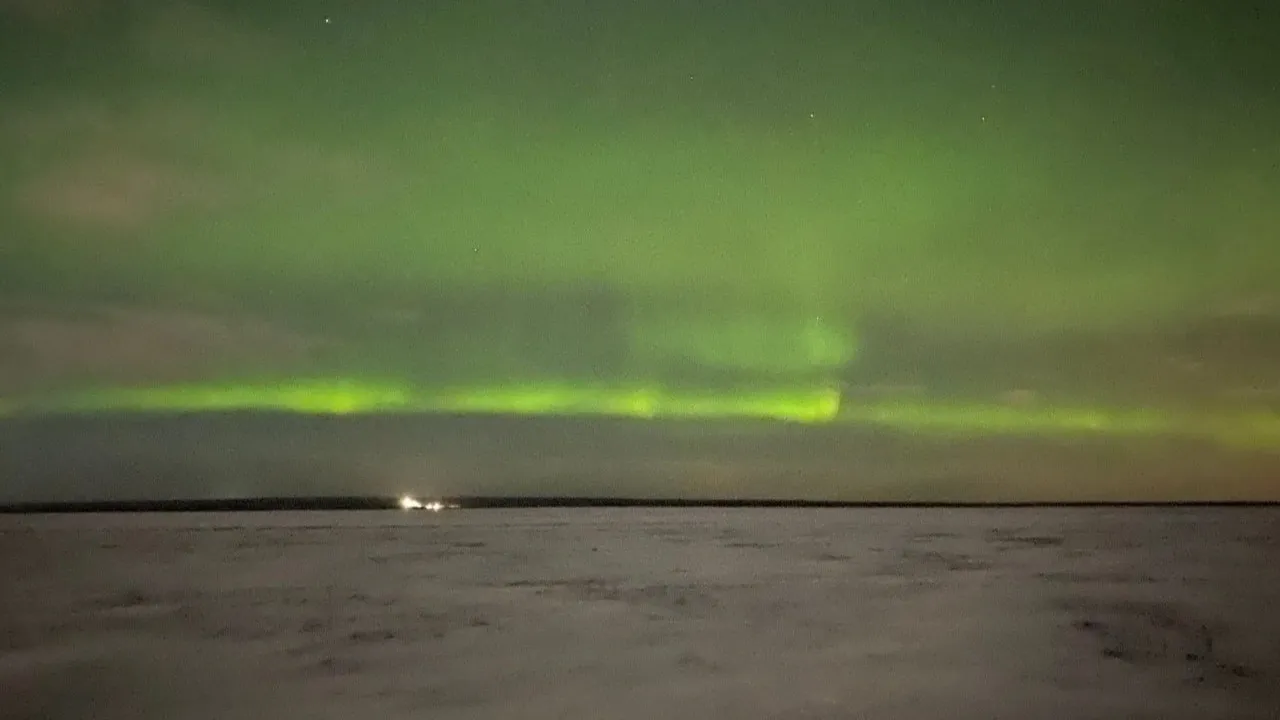 Жители Лабытнанги и Салехарда наблюдали северное сияние. Фото: vk.com/dprryanao