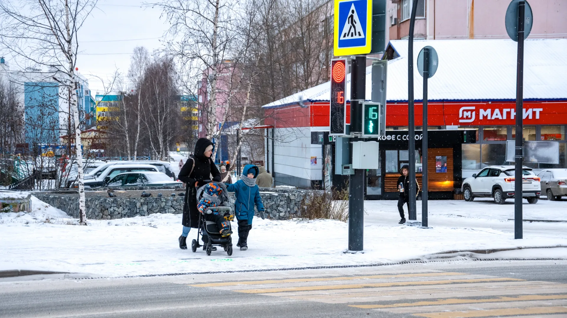 Ноябрянка получила решение суда о выселении с детьми. Фото: Юрий Здебский / «Ямал-Медиа»