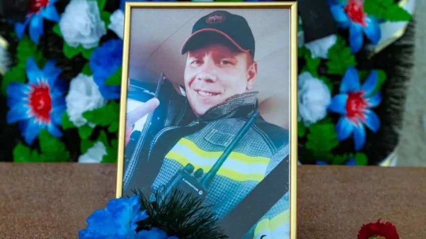 Евгений Клипа проработал пожарным шесть лет. Фото предоставлено пресс-службой Главного управления МЧС Ямала