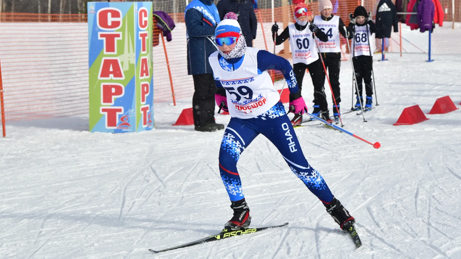 До нынешнего года лыжные гонки всегда проводили на территории салехардской базы. Фото: Андрей Ткачёв / «Ямал-Медиа»