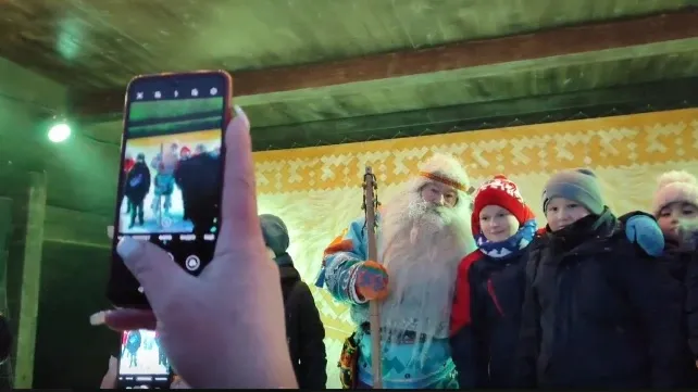 Ямал Ири во время праздника в Горнокнязевске. Фото: скрин с видео «Ямал-Медиа»