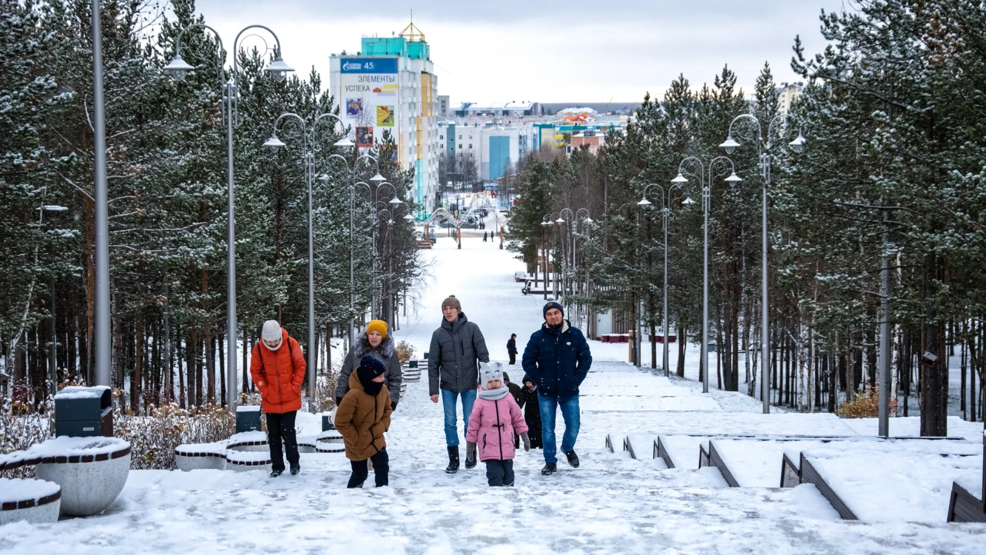 Несколько населенных пунктов на Ямале попали в зону быстро прогревающегося коридора. Фото: Юрий Здебский / «Ямал-Медиа»