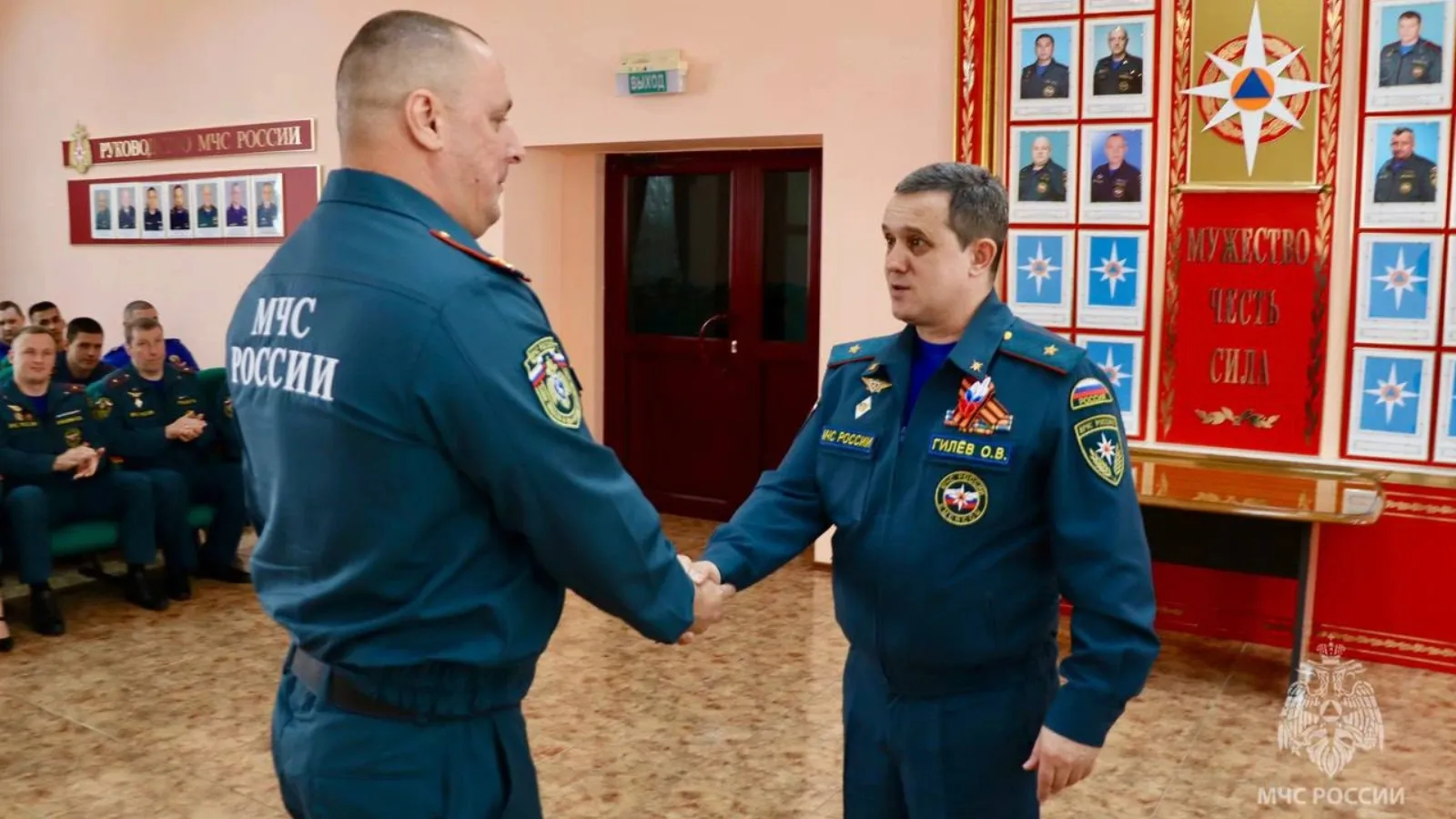 Подполковник Александр Чирков и генерал-майор Олег Гилев. Фото: t.me/gumchsyanao89