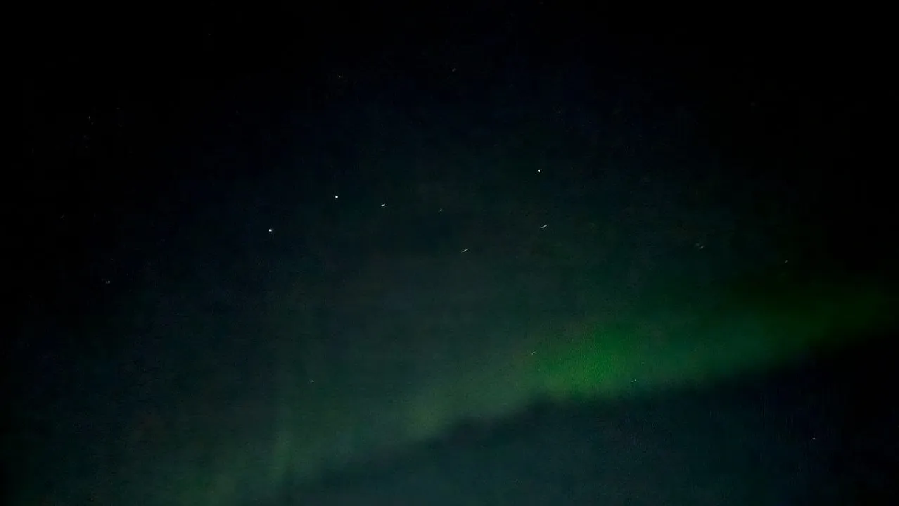 На небе отчетливо видно созвездие Большой Медведицы. Фото: t.me/gazprom_ndm.