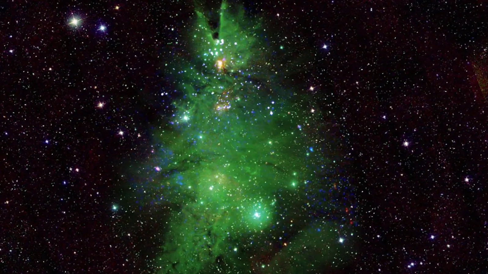 Галактика причудливой формы в созвездии Единорога. Фото: t.me/StranaRosatom