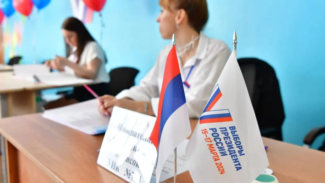 Ямальцы участвуют в выборах президента. Фото: Юрий Здебский /«Ямал-Медиа»