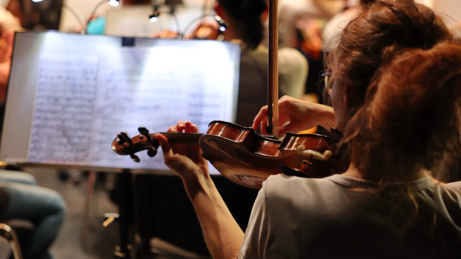 В конкурсе три номинации «скрипка», «виолончель», «фортепиано». Фото: Андрей Ткачев / «Ямал-Медиа»