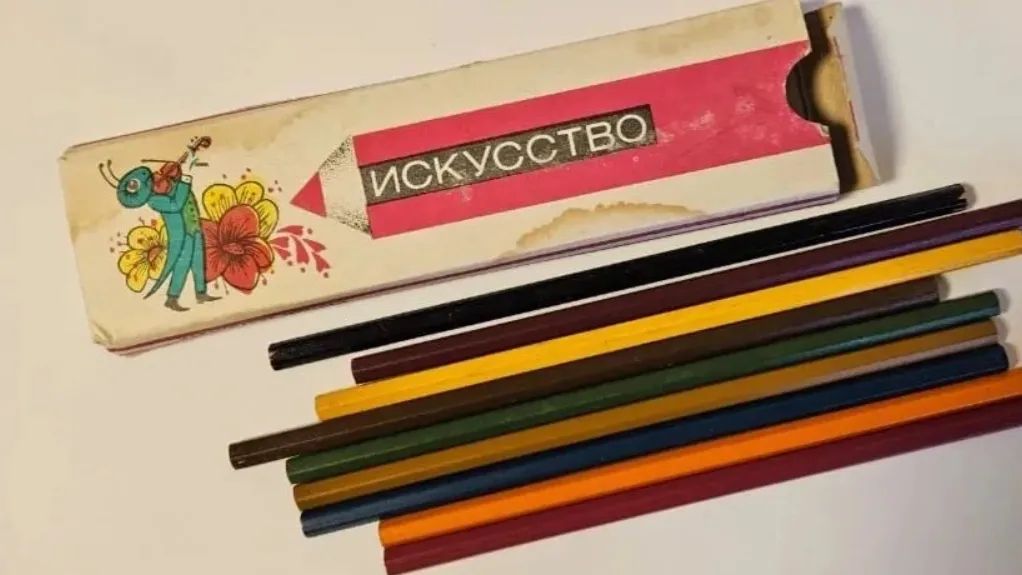 Одна пачка раритетных карандашей стоит полмиллиона рублей. Фото: avito.ru