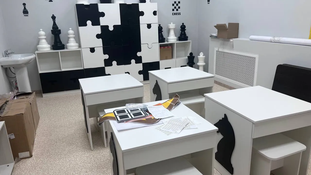 Дети будут заниматься шахматами в специальной комнате. Фото предоставлено пресс-службой партии «Единая Россия»