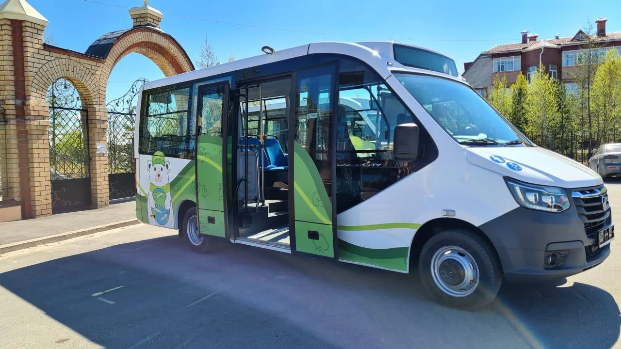 В Тарко-Сале откроют новый отапливаемый гараж для автобусов и дорожной  техники | Север-Пресс