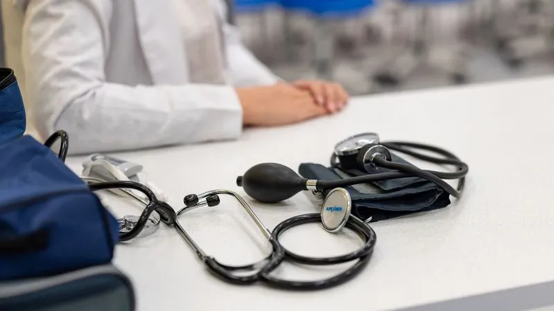 Пациентам с хроническими болезнями напомнят о необходимости посетить врача. Фото: Сергей Зубков / «Ямал-Медиа»