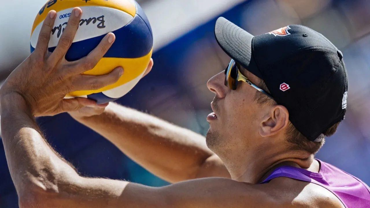 Фото: vk.com/fakelvolley