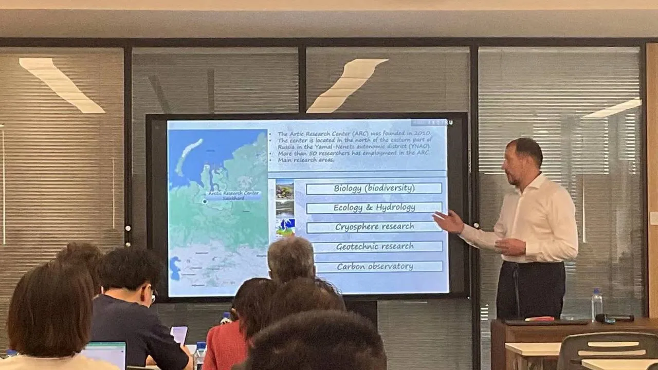 Ямальский ученый выступил на научной конференции в Китае. Фото: t.me/yamal_arctic