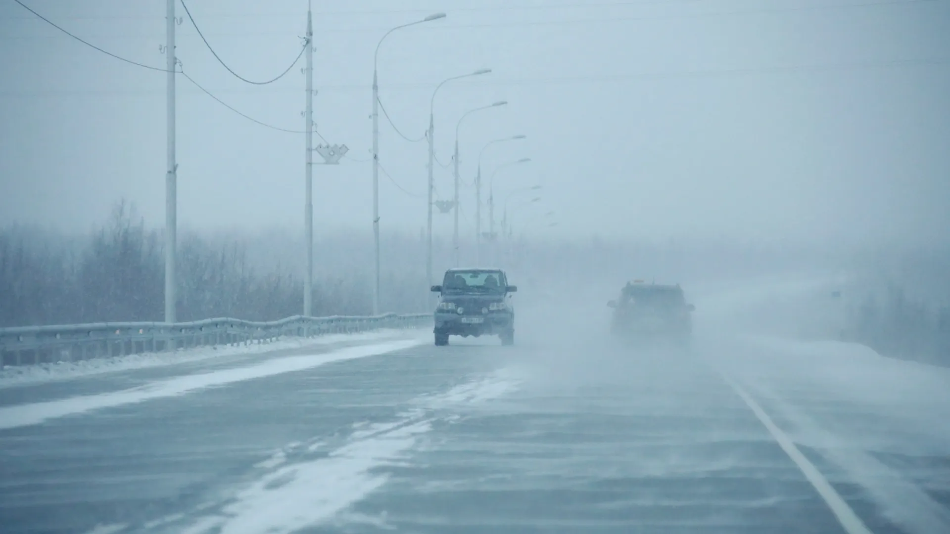 Проезд разрешен на участке трассы с 266-го по 247-й километр. Фото: Василий Петров / «Ямал-Медиа»