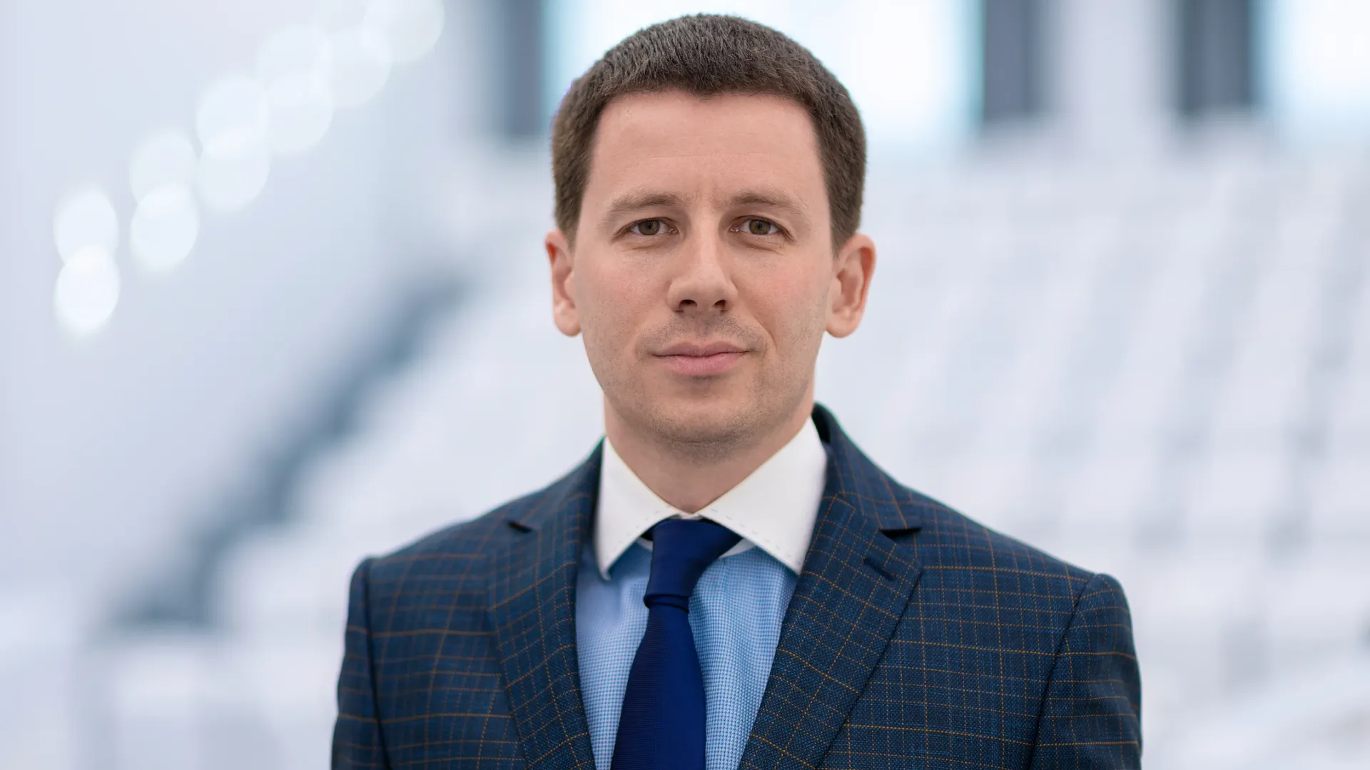 Евгений Гурарий будет курировать аппарат губернатора и два департамента. Фото предоставлено пресс-службой губернатора ЯНАО