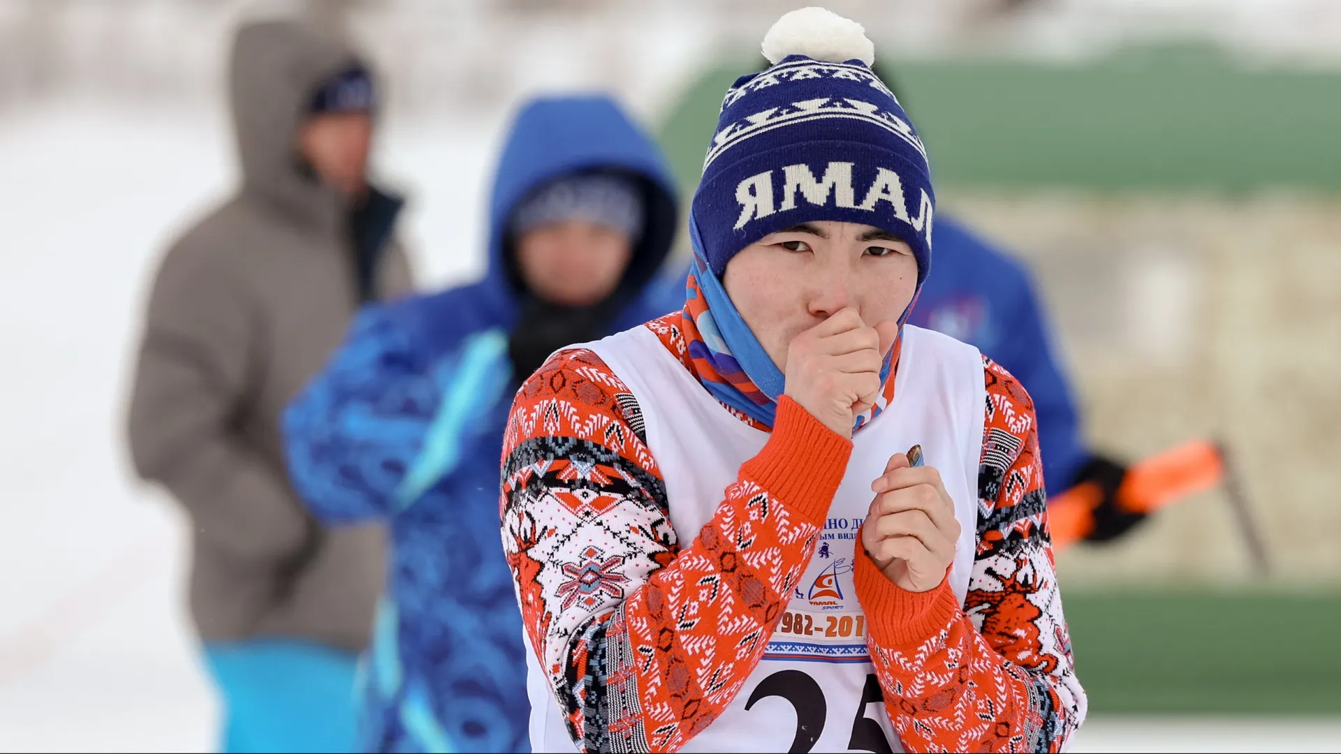 Холод — не помеха соревнованиям. Фото: Андрей Ткачев / «Ямал-Медиа»