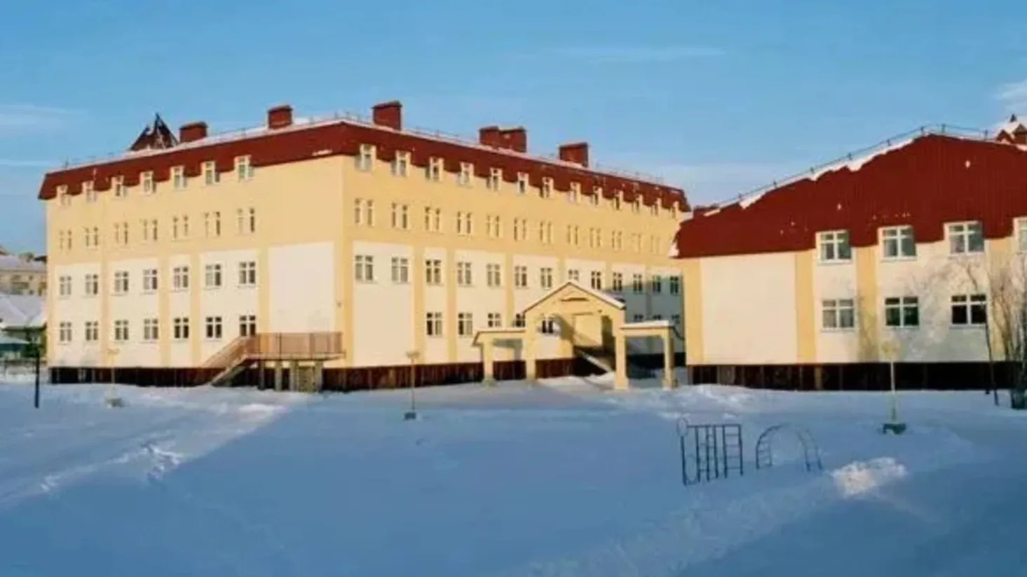 В школе № 2 Салехарда со второй четверти ввели новое расписание. Фото: t.me/directorvteme