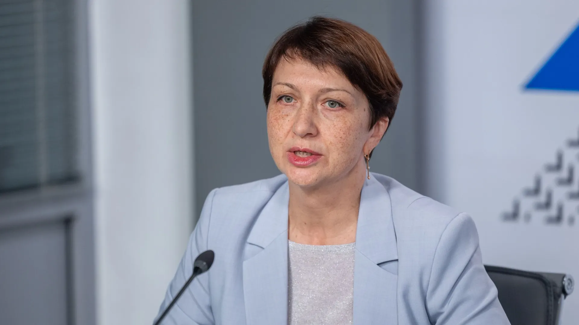 Ольга Захарова рассказала, какой уникальный экспонат привезли только в Салехард. Фото: Александр Чирва / «Ямал-Медиа»