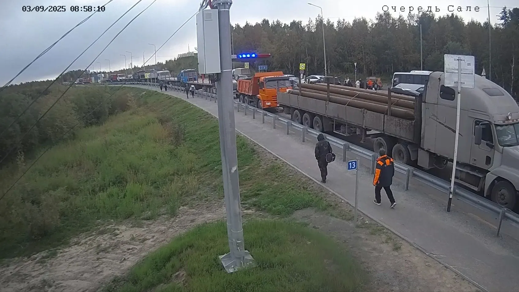 Фото: скриншот видео уличных камер