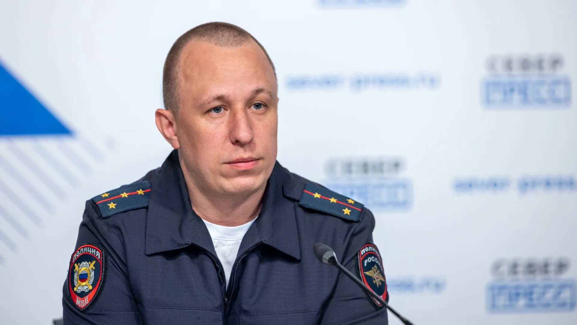 Сергей Лебедев рассказал, что в этом году ямальцы отдали мошенникам 330 миллионов рублей. Фото: Федор Воронов / «Ямал-Медиа»