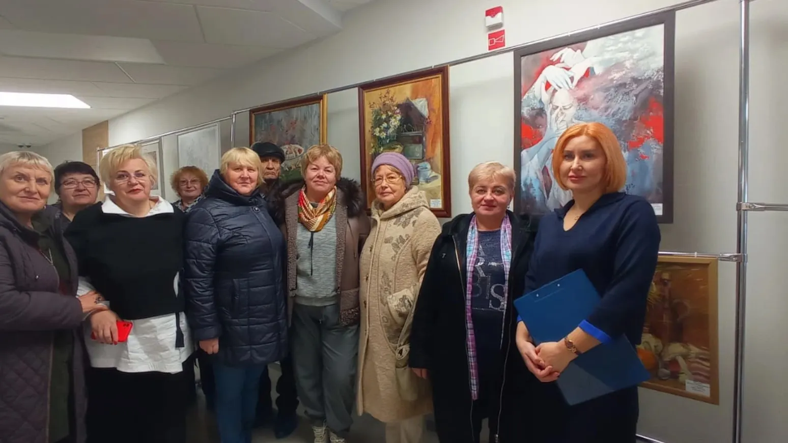 Новоуренгойцы остались под большим впечатлением от работ живописцев. Фото: vk.com/club202624858