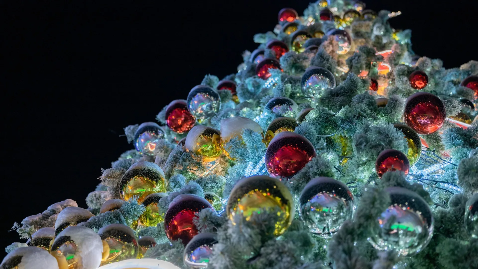 Положительные эмоции помогут пережить время, когда дни все короче и короче. Фото: Федор Воронов / «Ямал-Медиа»