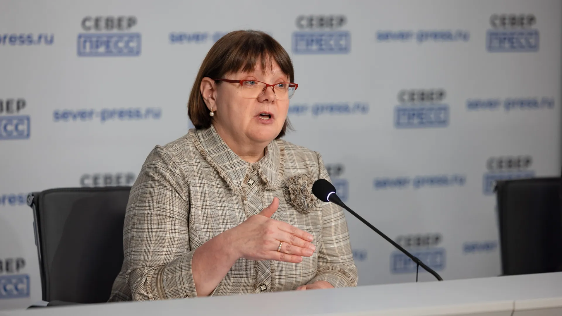 Марина Кравец подчеркнула, что проект дает больше возможностей для старшеклассников. Фото: Сергей Зубков /«Ямал-Медиа»