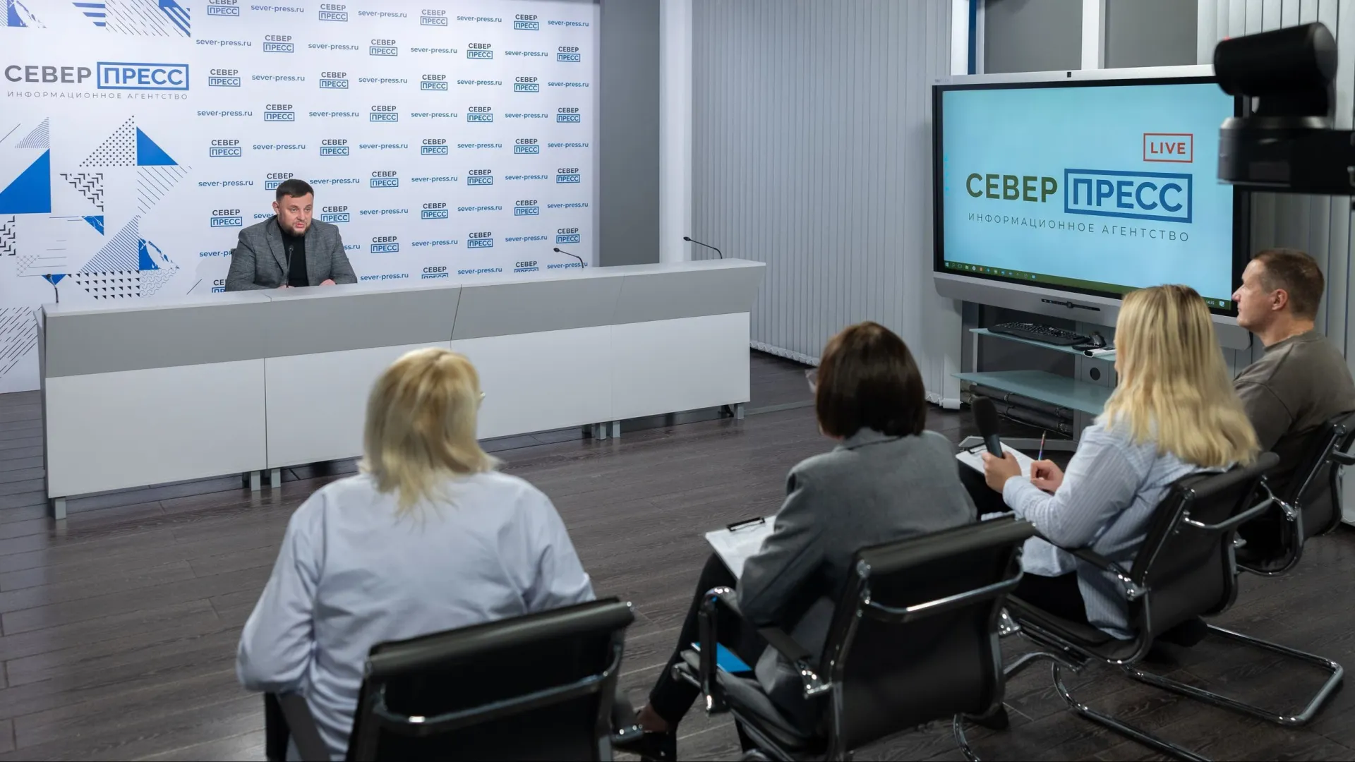 Артем Кошкин рассказал, что ледостав на реках региона в этом году был в более поздние сроки. Фото: Александр Чирва / «Ямал-Медиа»